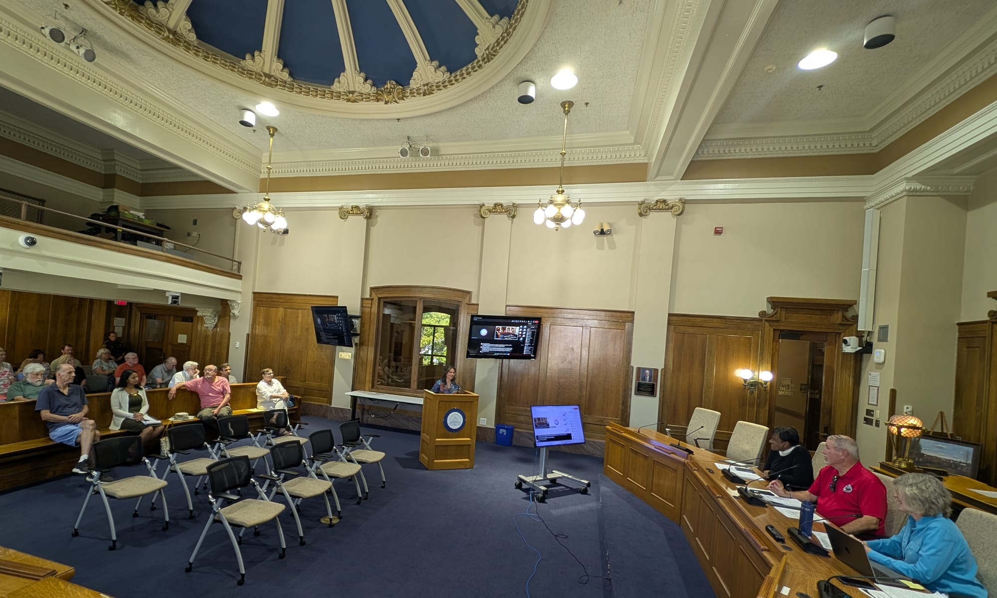 Cross-party split makes Republican chair of Monroe County election board