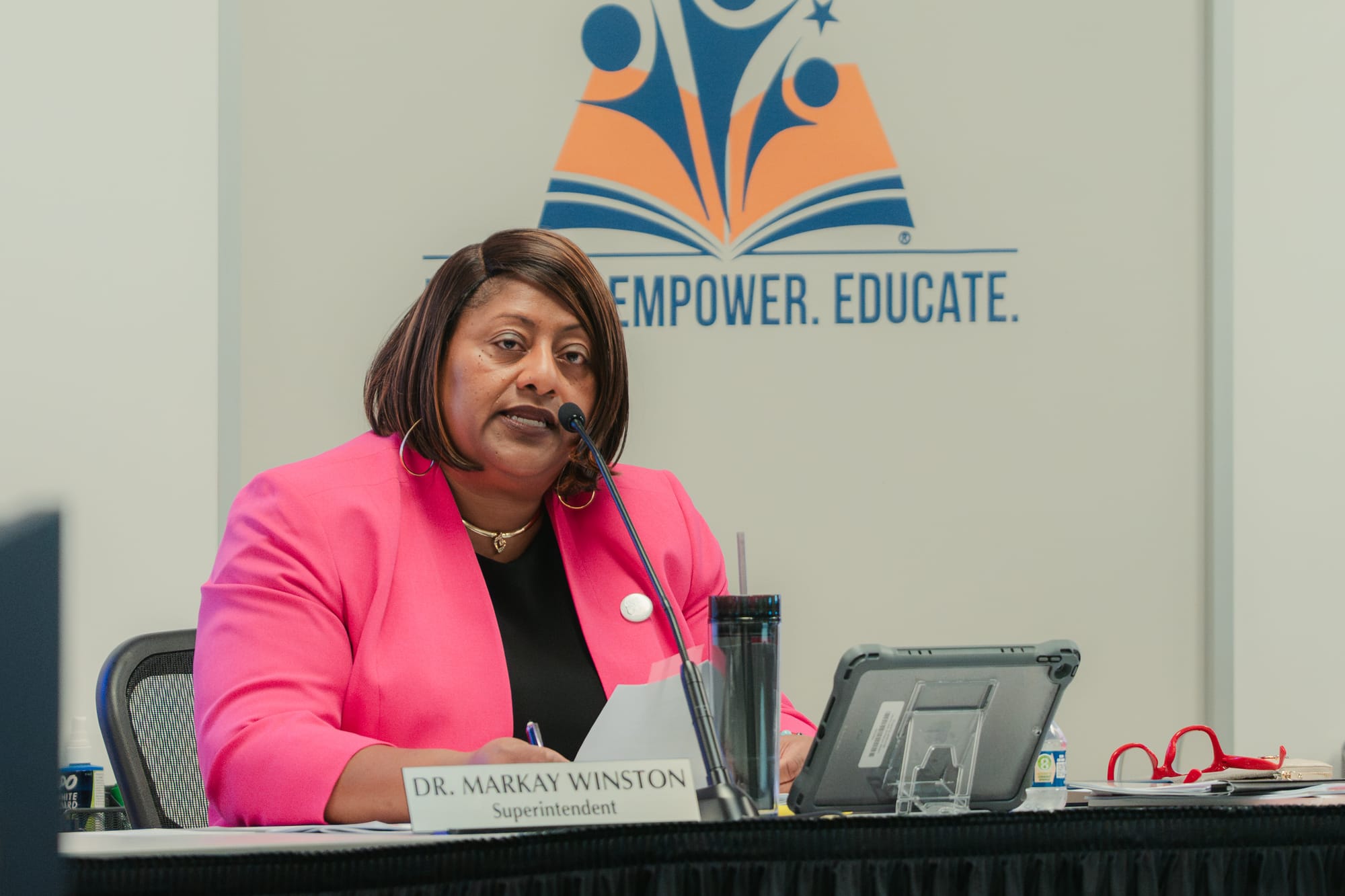 MCCSC board hears tentative labor agreement, OKs 2026 budget