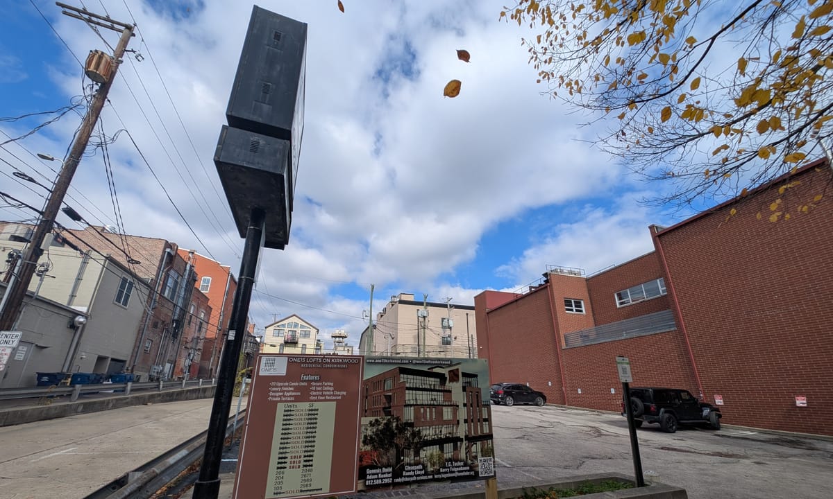 Kirkwood Avenue & Washington Street