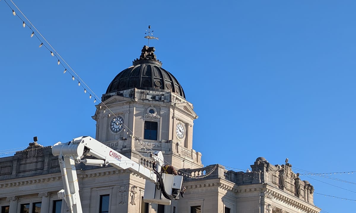 Kirkwood Avenue & College Avenue