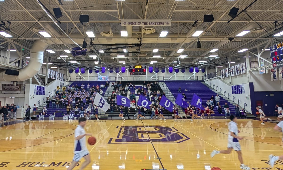 Live Hoops Report (2025-12-19): Bloomington South vs. Terre Haute North Vigo