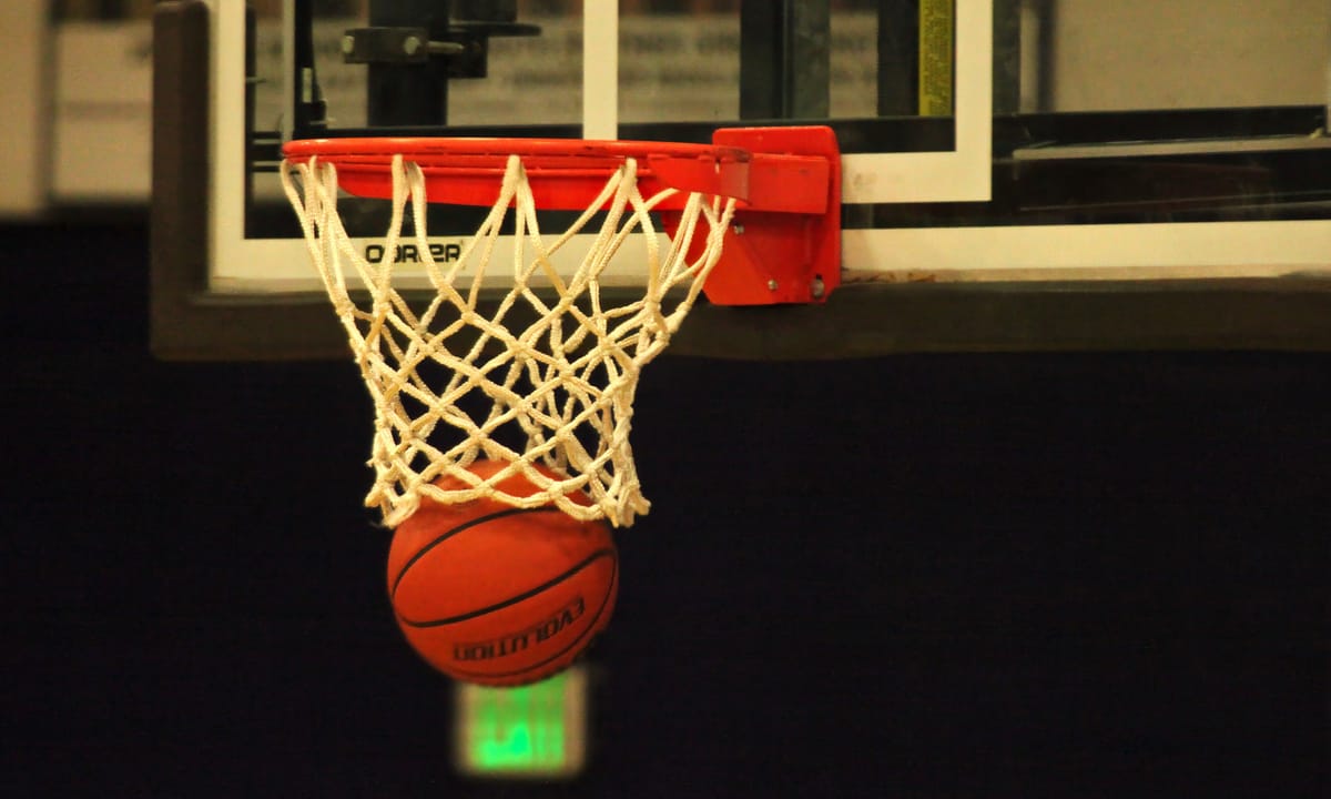 Live Hoops: (Saturday, Dec. 27) Bloomington South Panthers vs. Muncie Central Bearcats