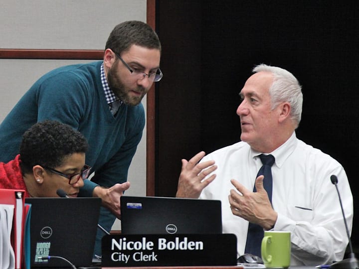 Bloomington city council votes to offer staff job to current deputy without a search