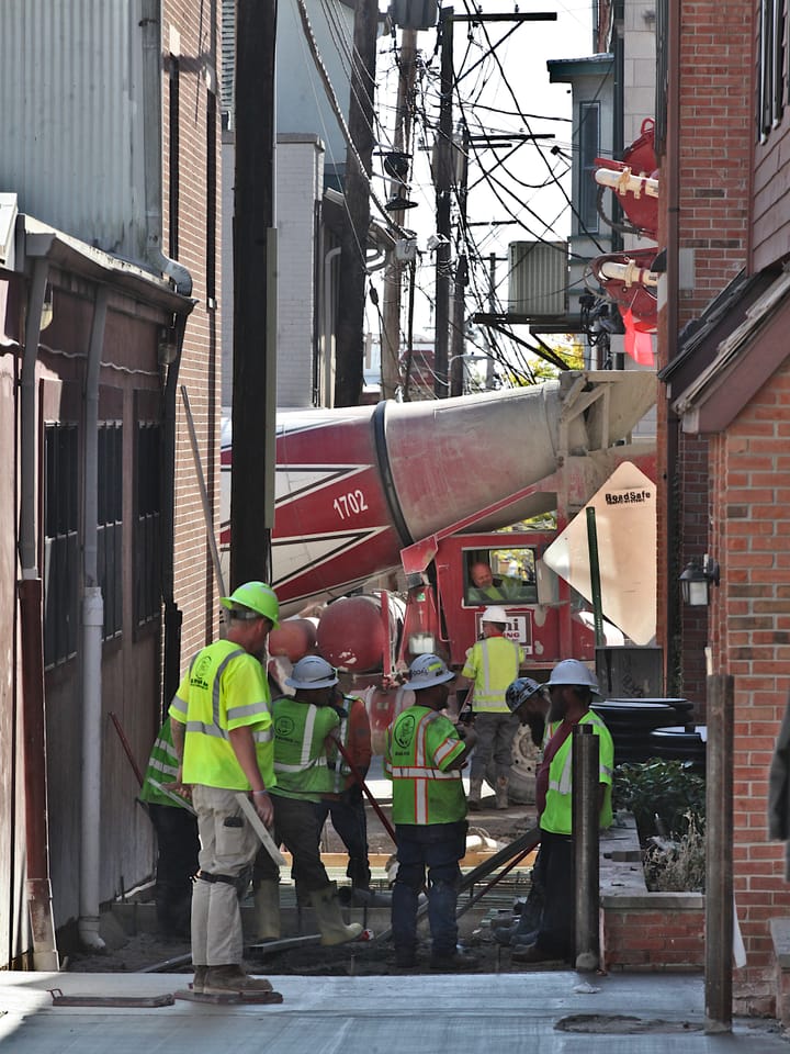 Downtown Bloomington alleys get resurfaced