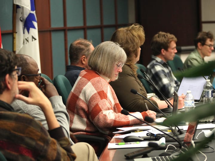 Initial talk: Bloomington city council balks on 2023 budget, likely looking for better employee pay before late October vote