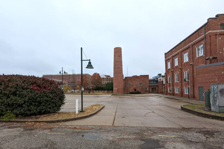 New alley as part of swap at old Johnson’s Creamery likely won’t get city engineer’s support