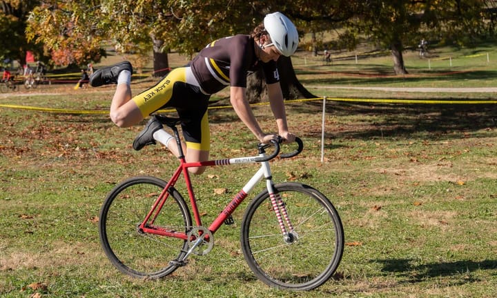 Little 500 fall series: Riders trade oval for off-road cyclocross fun