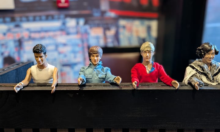 6th Street & Walnut Street